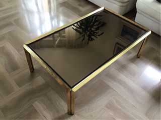 Tavolino da salotto con base specchio