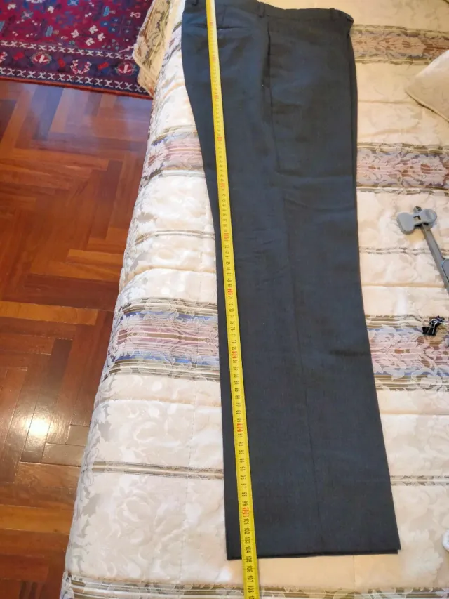 Pantaloni classici uomo grigio scuro