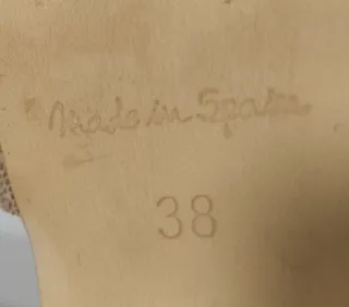 Zapatos de salón dorados talla 38