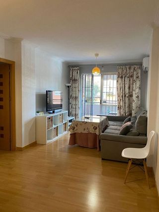 Piso en alquiler en Montequinto en Dos Hermanas