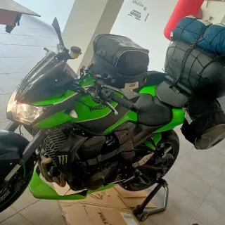 Kawasaki Z750