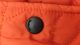 Abrigo acolchado naranja