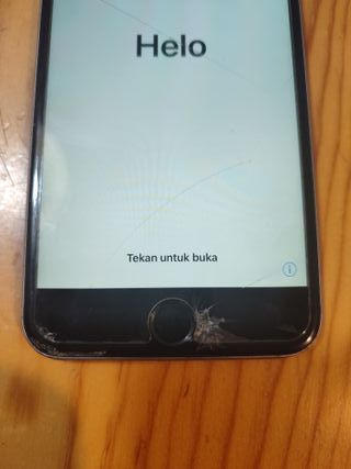 iPhone 6s Plus - 16GB - Funzionante (Schermo rotto)