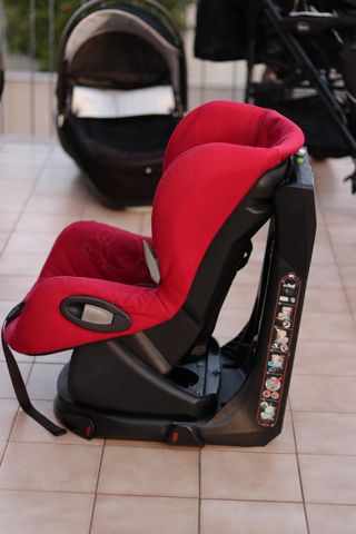 Cadeira Auto Bébé Confort Axiss Grupo 1 - 9 a 18kg