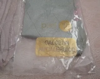 Calcetines Punt Fi Hombre marrón y Verde, claros.