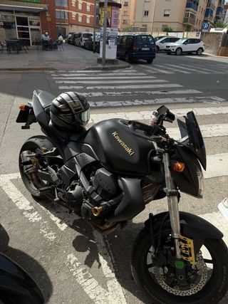 Kawasaki Z750 Negra