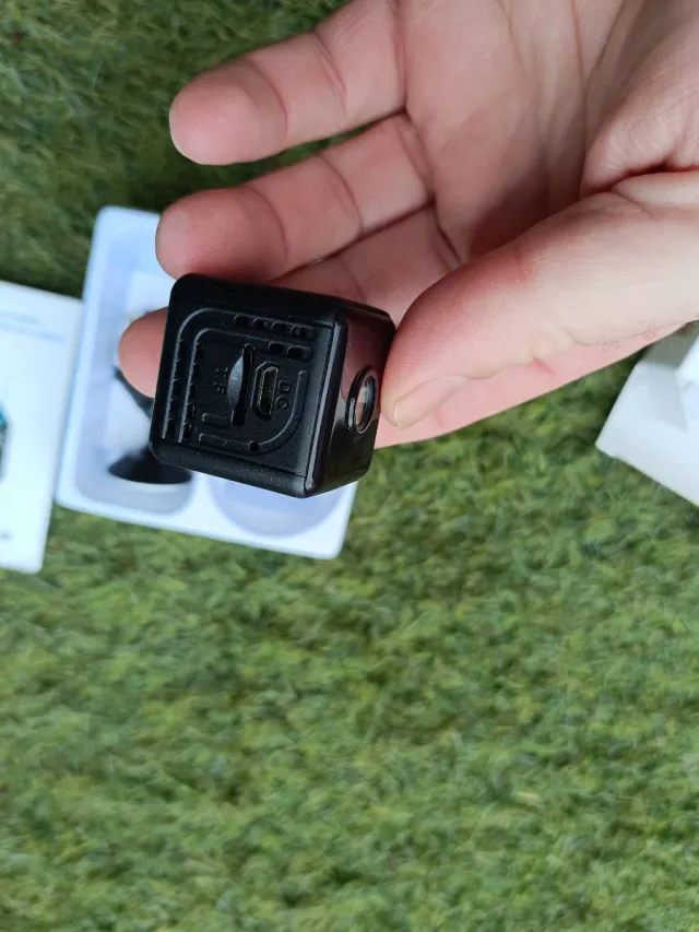 Mini Cámara Seguridad Wi-Fi CYI HD