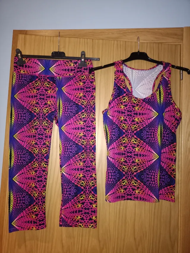 Conjunto deportivo estampado