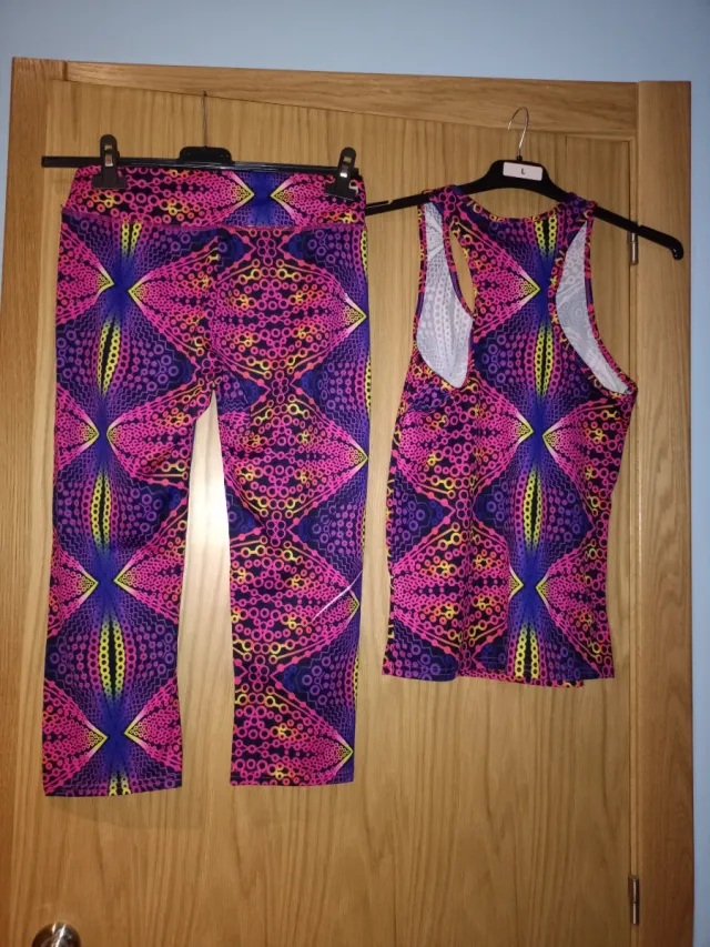 Conjunto deportivo estampado