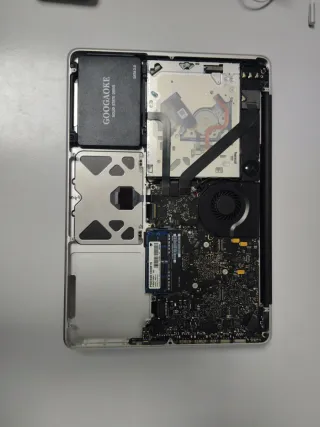 MacBook Pro 2011 Plata