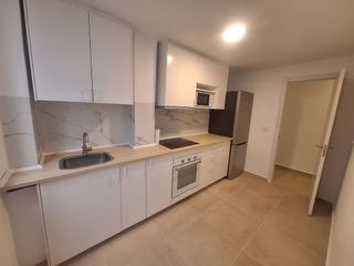 Piso en alquiler en Benalúa en Alicante