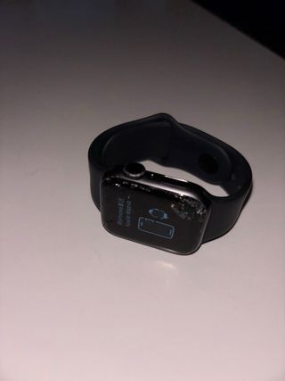 Apple Watch Series 5 40mm pantalla rota