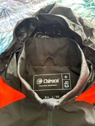 Chaqueta Chiruca caza gris y naranja