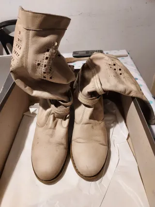 Stivali morbidi Nero Giardini beige