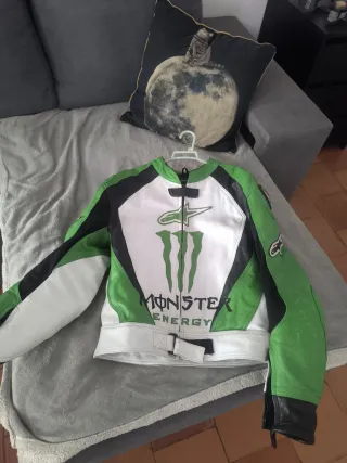 Macacão de Moto Monster Energy Tamanho S/M