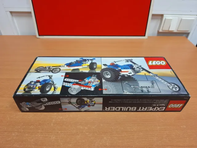 LEGO TECHNIC 8847 DRAGSTER (1983)