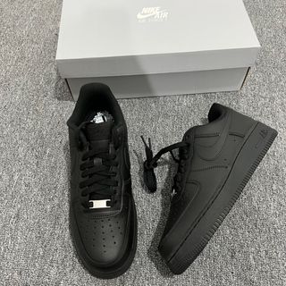 NikeAirForce 1 Low '07 Negro Talla 42