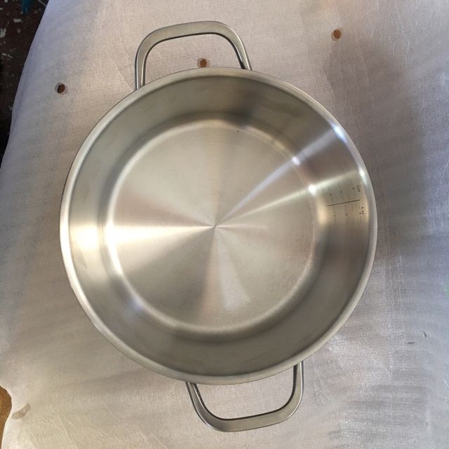 Pentola professionale in  Acciaio Inox  20cm 3 lit
