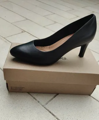 Décolleté Clarks Nere Pelle Tg 37.5