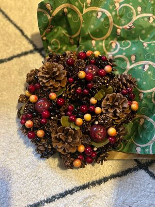 Ghirlanda Natalizia Pigne e Bacche
