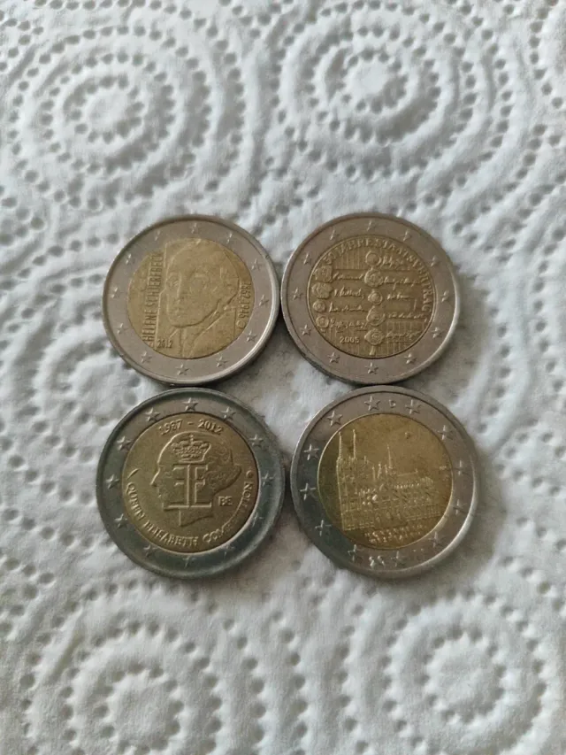 Lote 4 monedas 2€