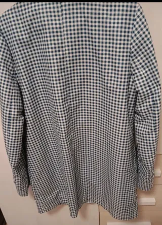 Gabardina cuadros Vichy azul y blanco