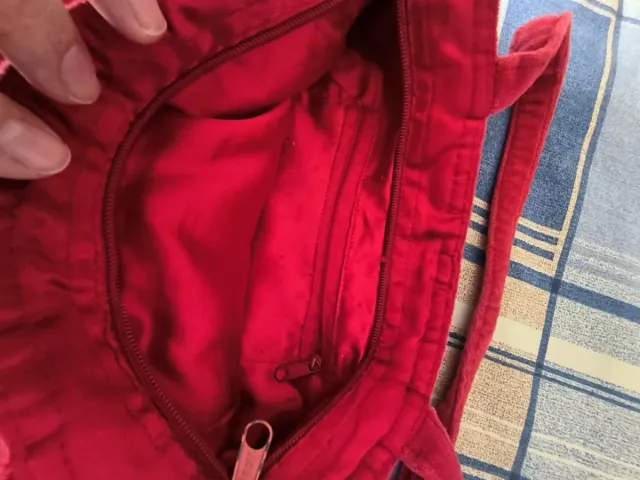 Bolso de terciopelo con flores