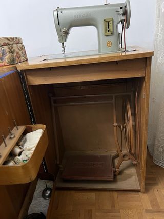 Mueble Singer máquina de coser