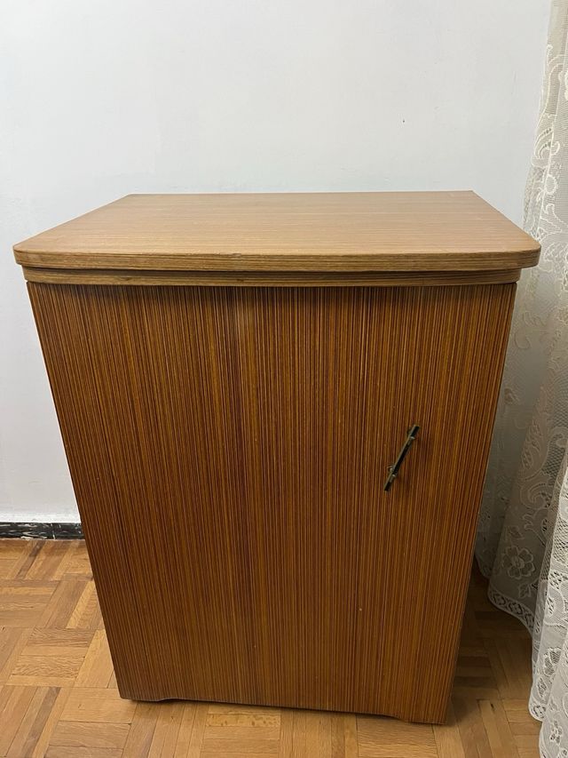 Mueble Singer máquina de coser