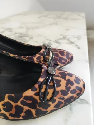 Scarpe tacco 5cm leopardate Bandolino