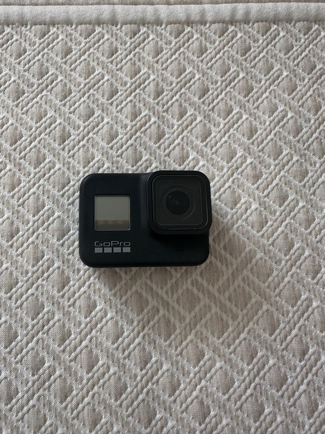 GoPro Hero 8 Black + Kit Aventura + accesorios