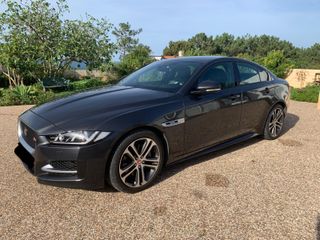 Jaguar XE 2015