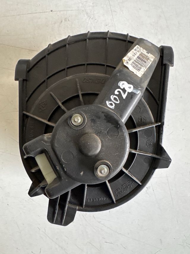 Ventilador calefaccion renault kangoo : 173830000
