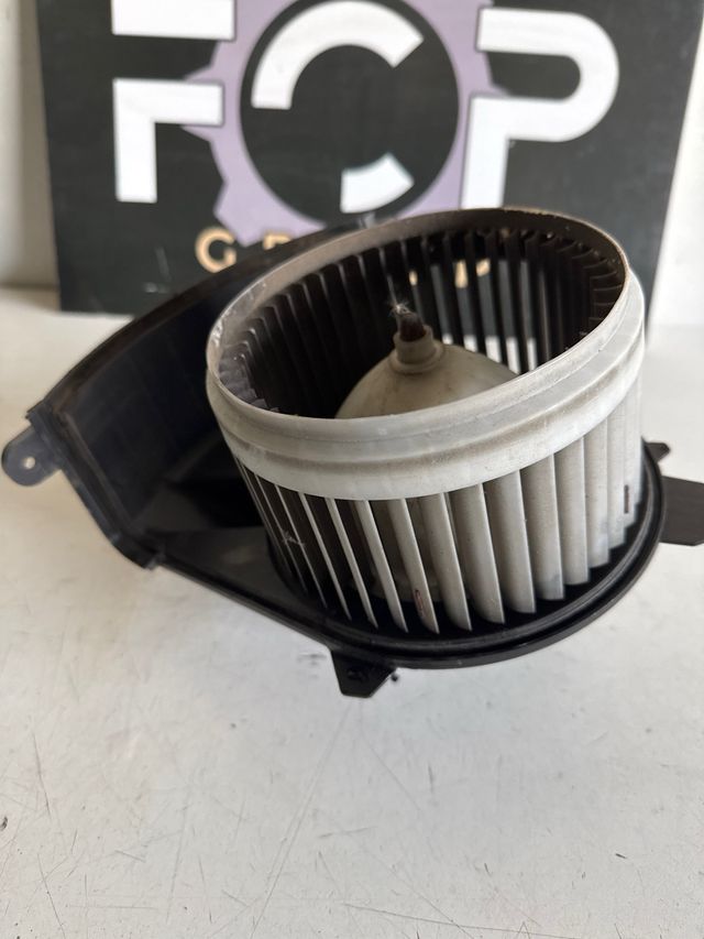 Ventilador calefaccion renault kangoo : 173830000