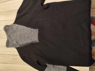 Jersey Desigual Negro y Gris