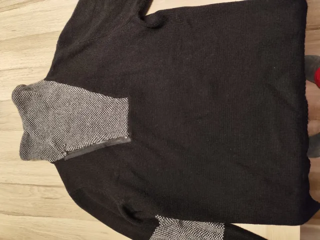 Jersey Desigual Negro y Gris