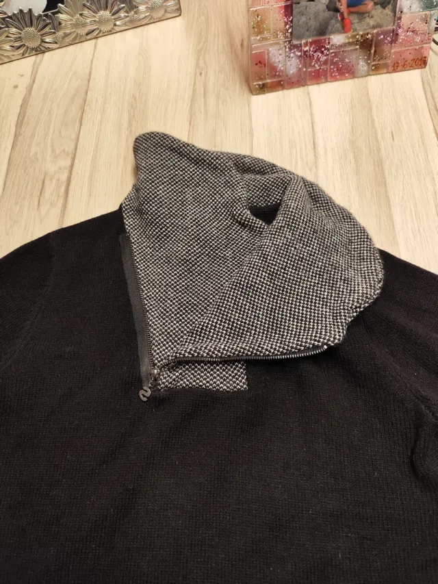 Jersey Desigual Negro y Gris