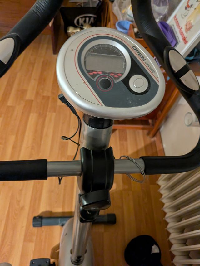 Bicicleta Estática Gris