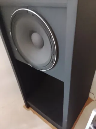 JBL 4530