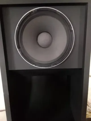 JBL 4530