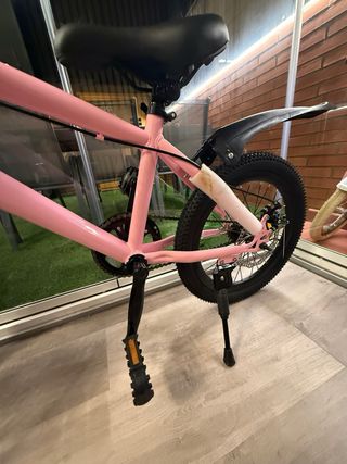 Bicicleta infantil 18” rosa nueva sin estrenar
