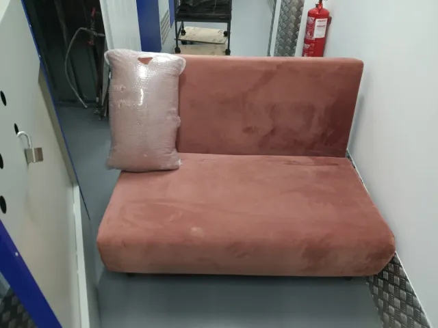 Sofá Cama Rosa Terciopelo