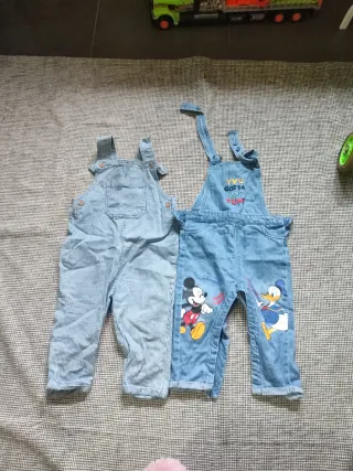 Petos vaqueros infantiles 18-24 meses 10€ cada uno