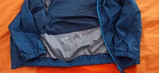 Chaqueta impermeable Décathlon niño  113-122 cm