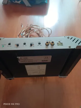 Amplificador Suzuki, Altavoces JBL y Wofer