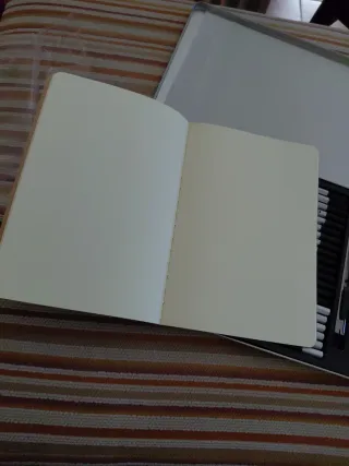 Set Dibujo Lápiz Grafito y Carboncillo