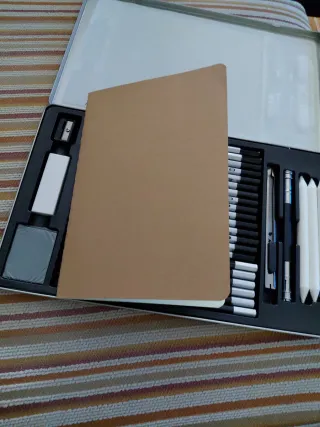 Set Dibujo Lápiz Grafito y Carboncillo