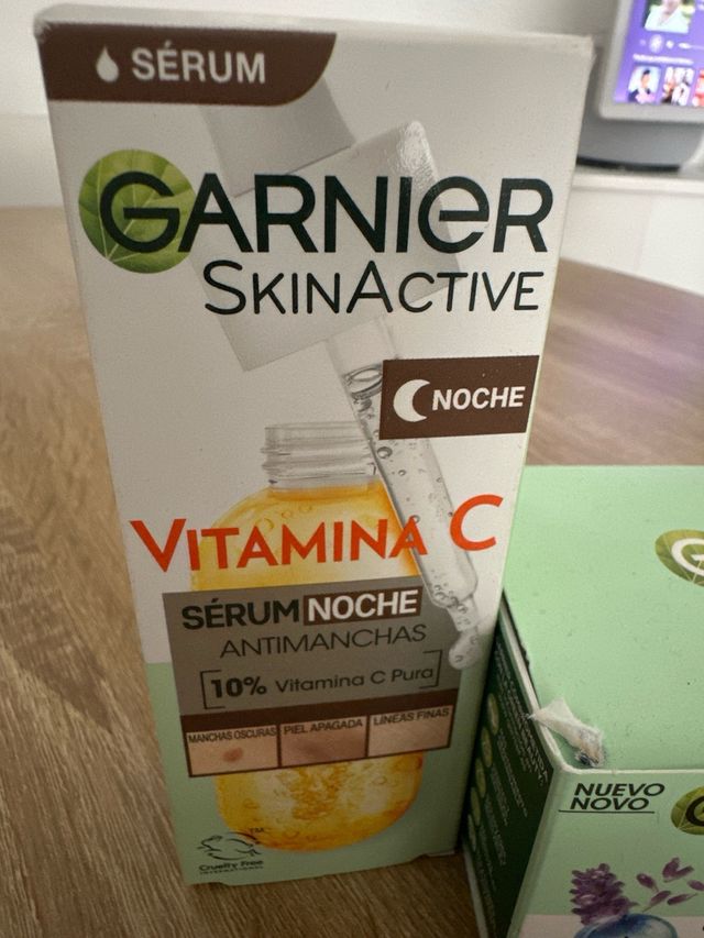 Garnier Serum Vitamina C y Crema Bio Lavanda