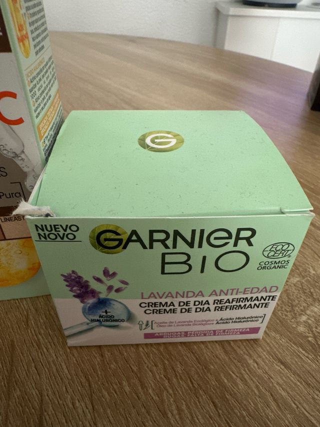 Garnier Serum Vitamina C y Crema Bio Lavanda