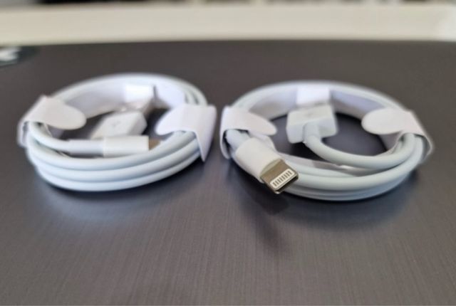 Caricabatterie iPhone originali Apple